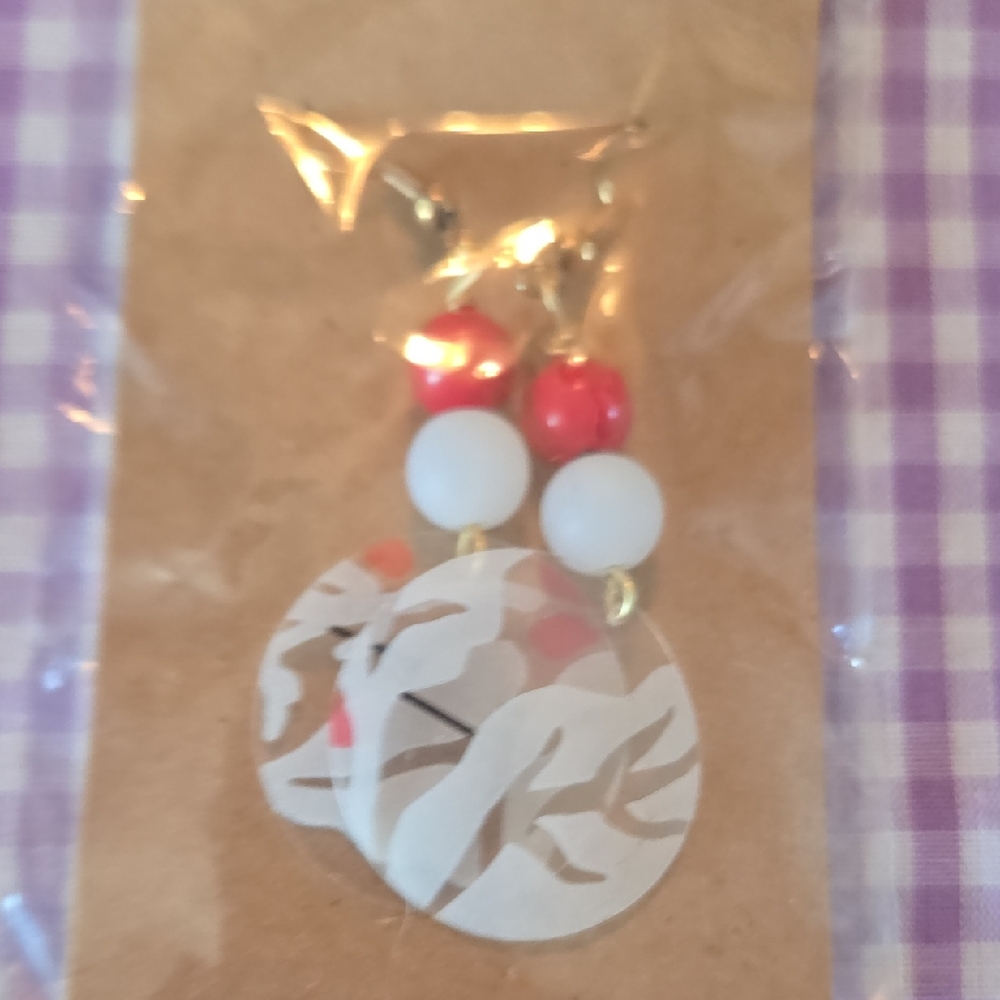 Artistic Red and White Dangle Earrings